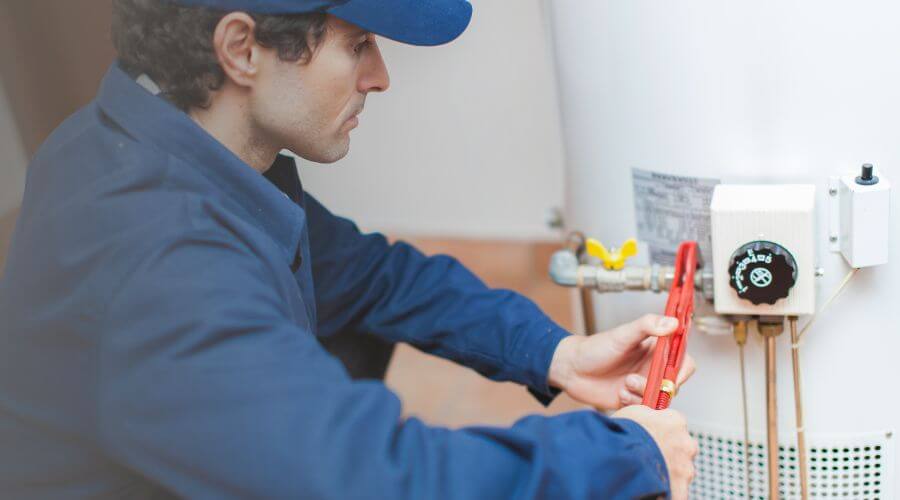 Local annual plumbing maintenance in Batchelor, LA